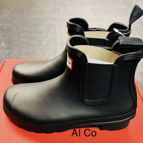 NEW! Hunter Women's Black Insulated Original Logo Chelsea Boots Sz 9 Waterproof - Picture 8 of 10